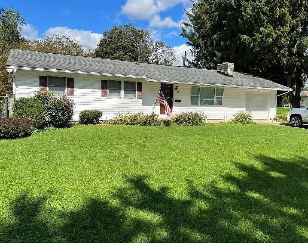 Property Photo:  18 Swainford Drive  OH 43056 