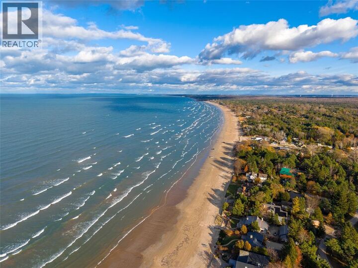 Property Photo: 6288 Spruce Street ON N0N 1J2