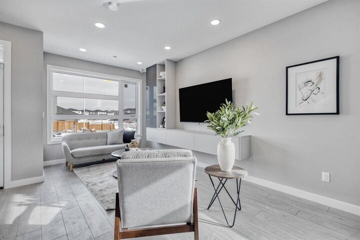 Property Photo:  128 Bear Creek Bay  MB R3Y 2H9 