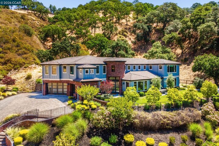 Property Photo:  401 Legacy Dr  CA 94507 