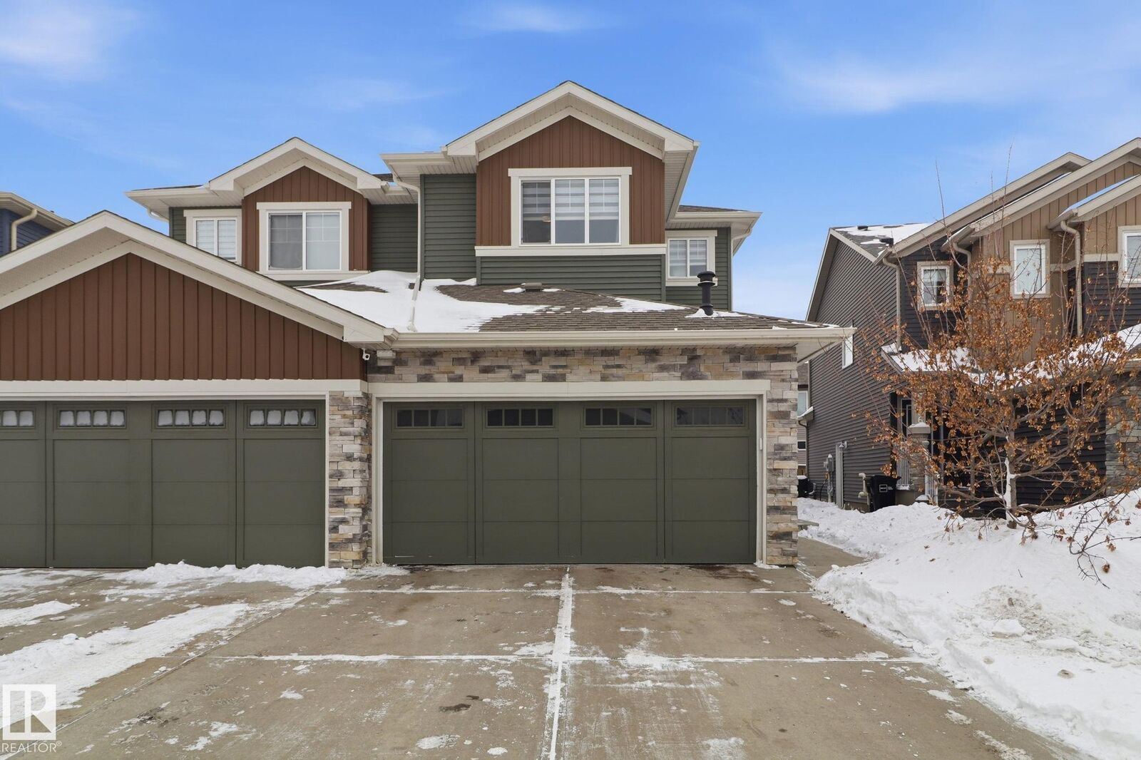 Property Photo: 5108 Lark Crescent NW AB T5S 0N9