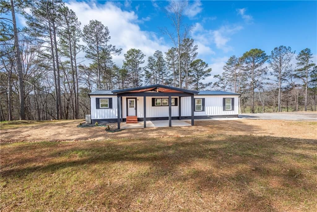 Property Photo:  121 Haley Mountain Road  GA 30275 