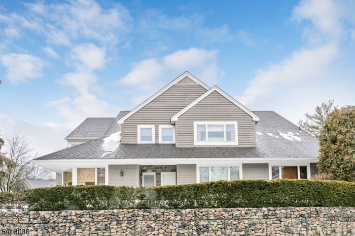 Property Photo: 122 Brewster Rd NJ 07481