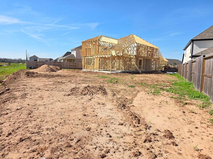 Property Photo:  4007 Colony Lane  TX 77459 