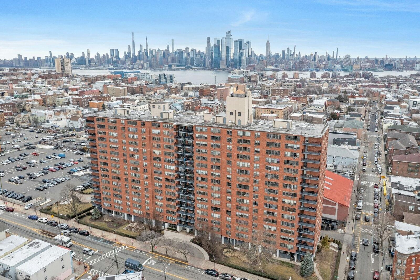 Property Photo:  500 Central Ave 314  NJ 07087 