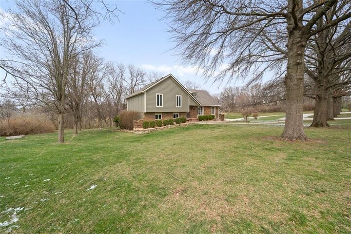 Property Photo:  8920 Lochkirk Drive  MO 64064 