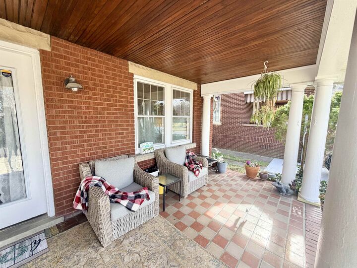 Property Photo:  1018 13th Street  WV 25701 