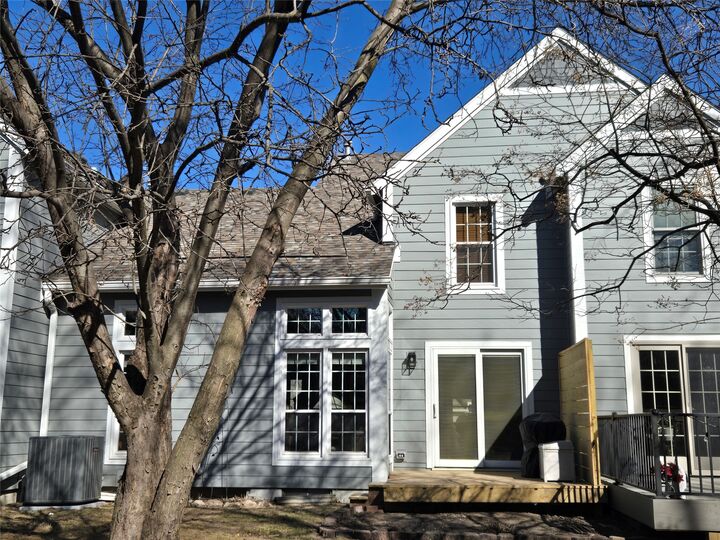 Property Photo:  8020 Cobblestone Road  IA 50322 