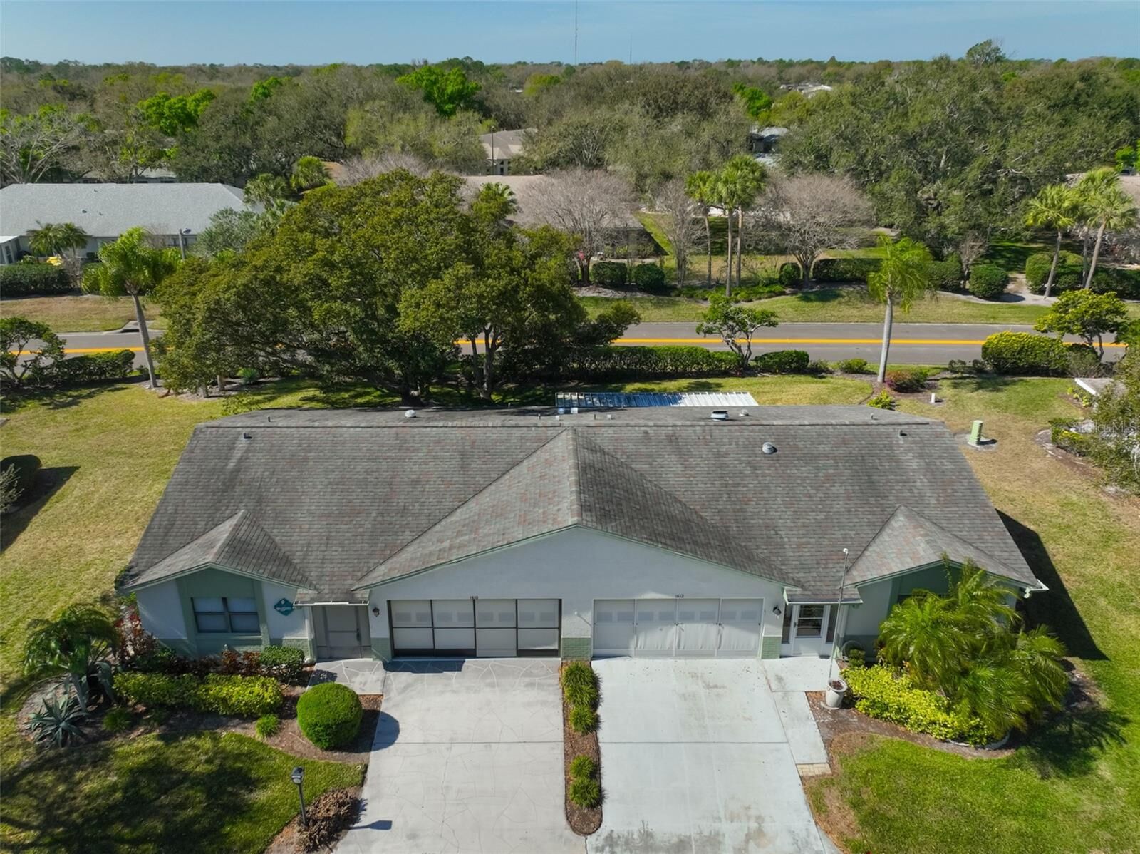 Property Photo:  1612 Leland Drive  FL 33573 