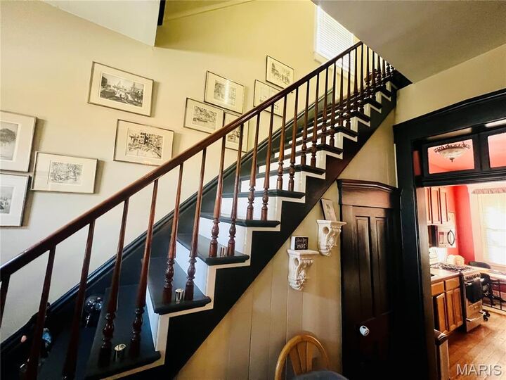 Property Photo:  611 Elm Street  MO 63090 