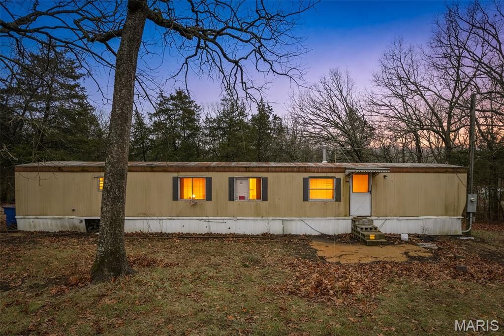 Property Photo: 3076 Carron Road MO 63028