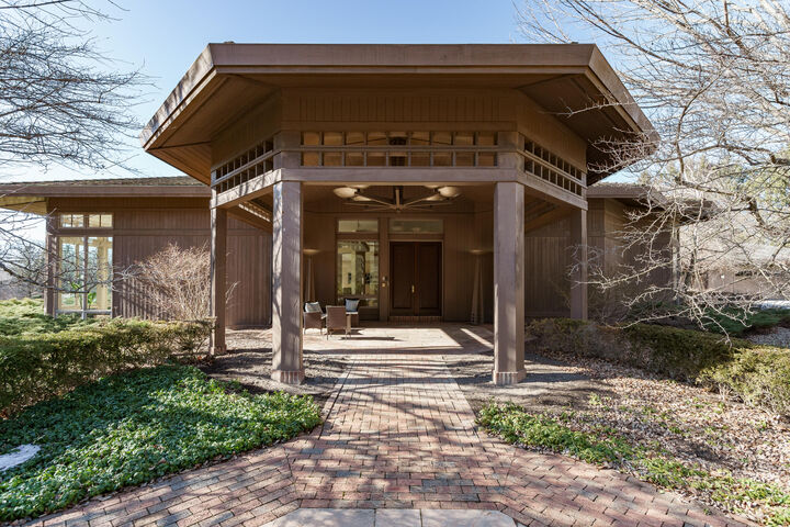 Property Photo: 8263 N River Rd WI 53217