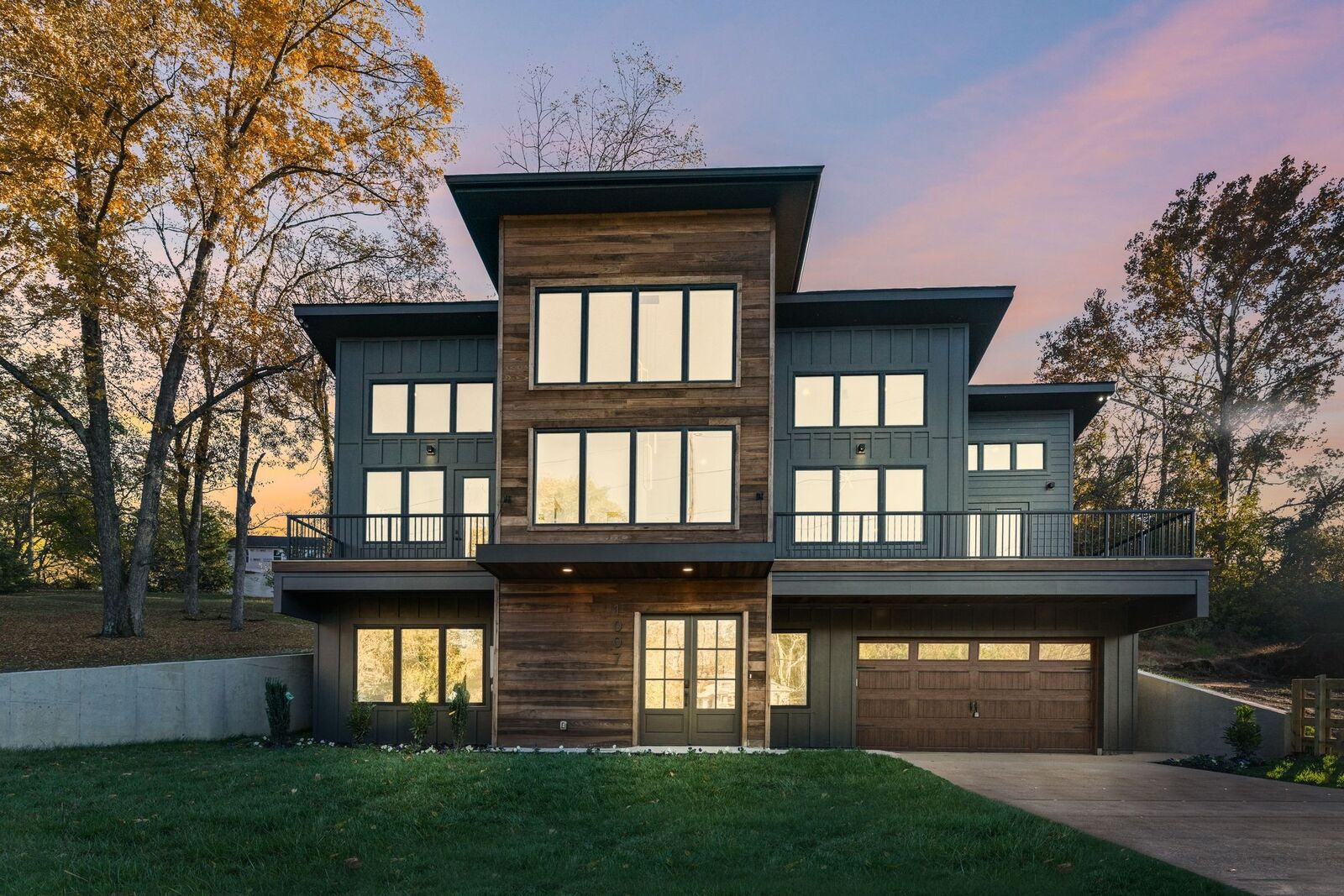 Property Photo: 1003 Antioch Pike TN 37211