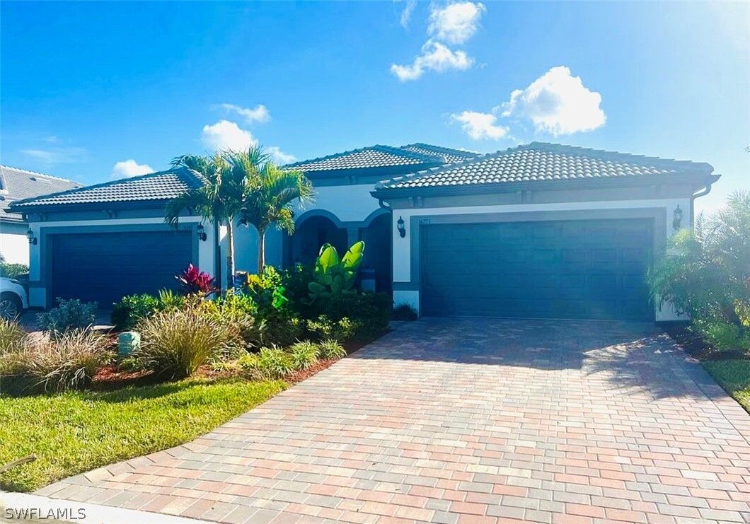 Property Photo:  16753 Rolling Rock Boulevard  FL 33920 