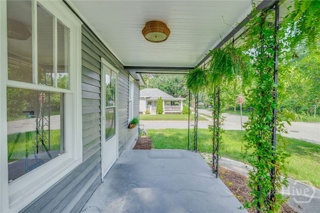 Property Photo:  1901 Duval Street  GA 31404 
