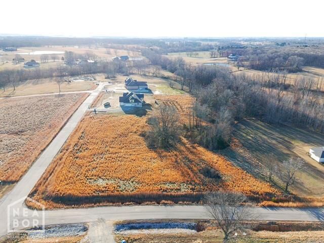 Property Photo: 13 County Road 7457 AR 72405