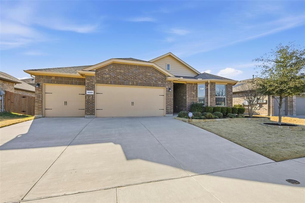 Property Photo:  14205 Lapetus Drive  TX 76052 