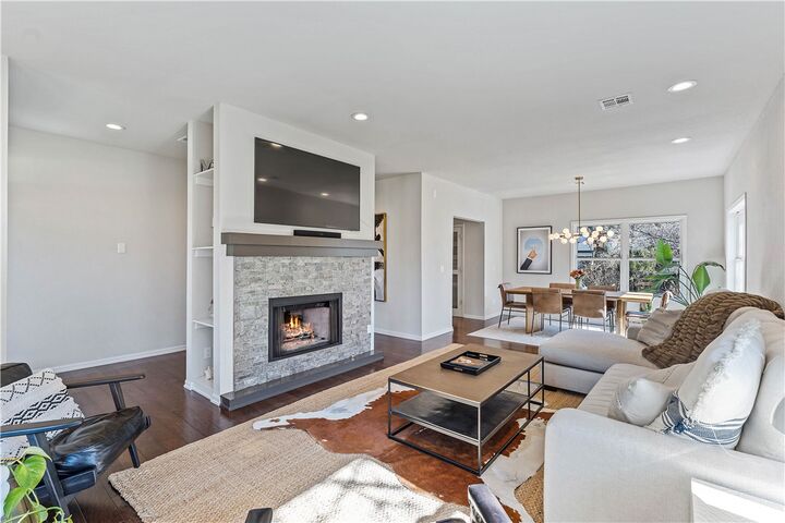 Property Photo:  3 S Sawgrass Court  AR 72758 