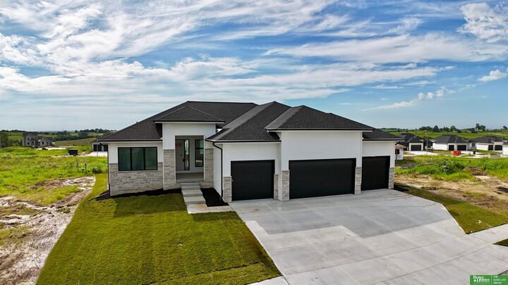 Property Photo: 5412 N 212th Avenue NE 68022