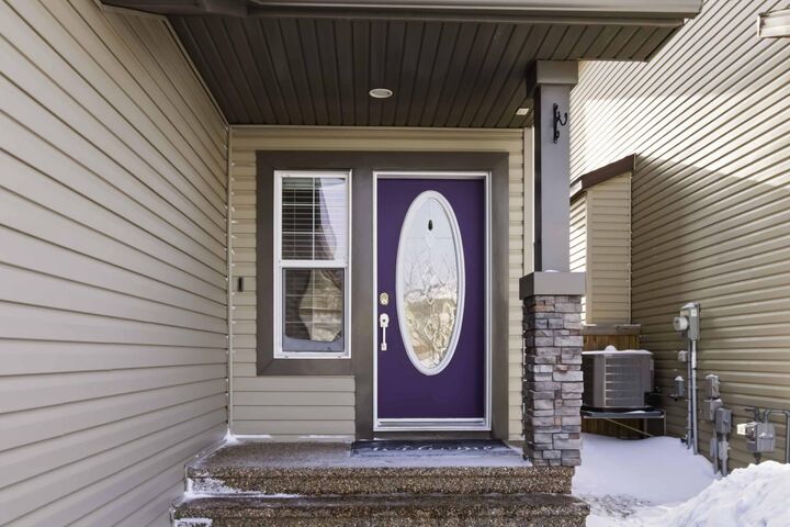 Property Photo:  157 Mayflower Crescent  AB T9K 0H1 