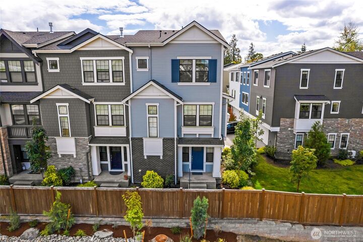 Property Photo:  14131  266th Avenue NE 101  WA 98019 