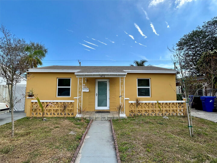 Property Photo:  1412 NW 2nd Avenue  FL 33311 