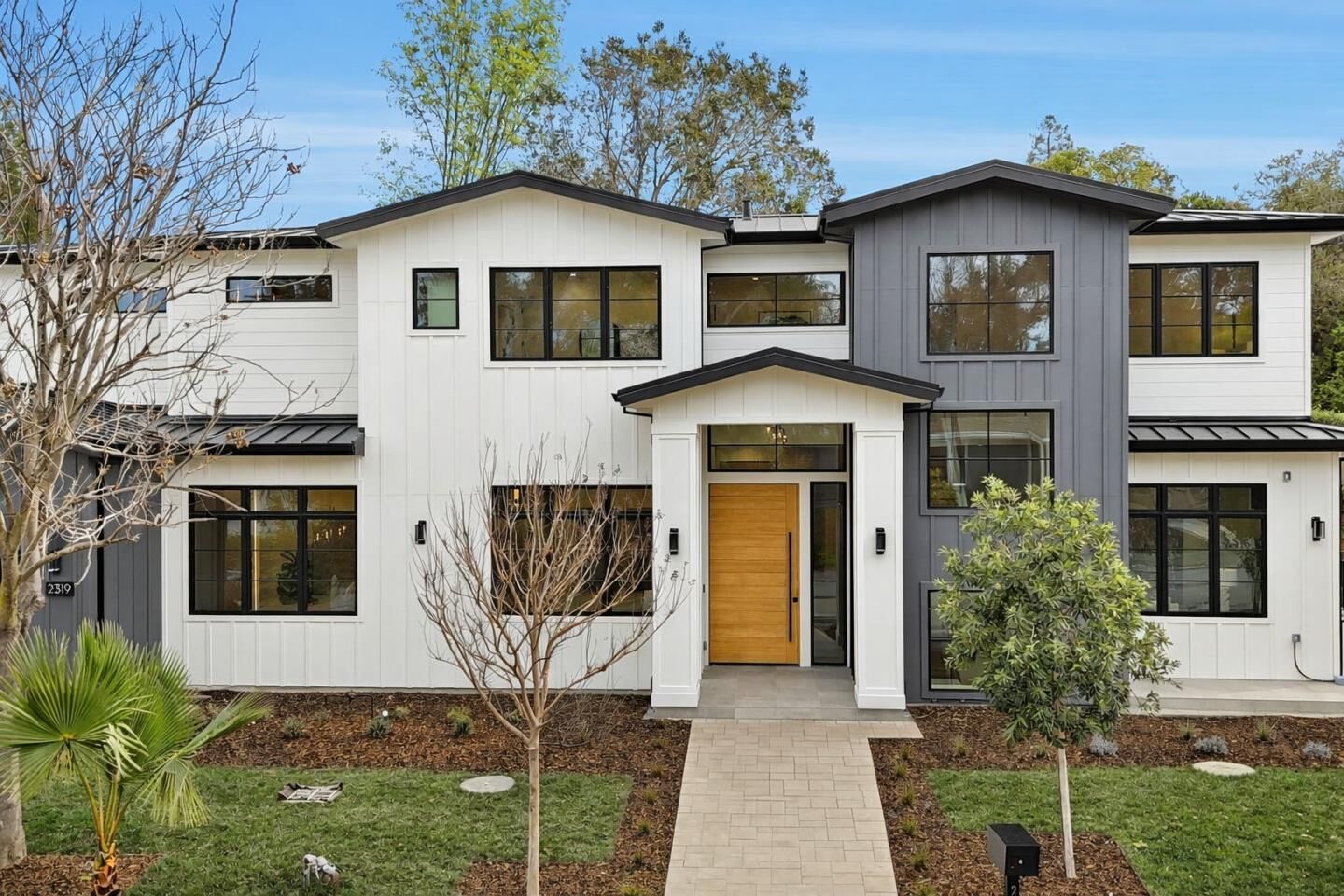 Property Photo:  2319 Warner Range Avenue  CA 94025 