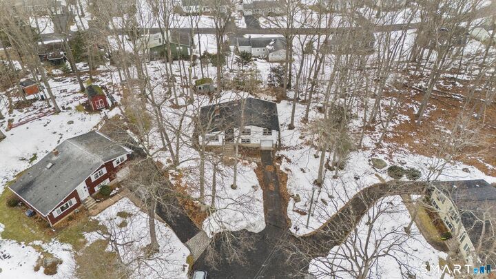 Property Photo:  7 Dogwood Court  CT 06405 