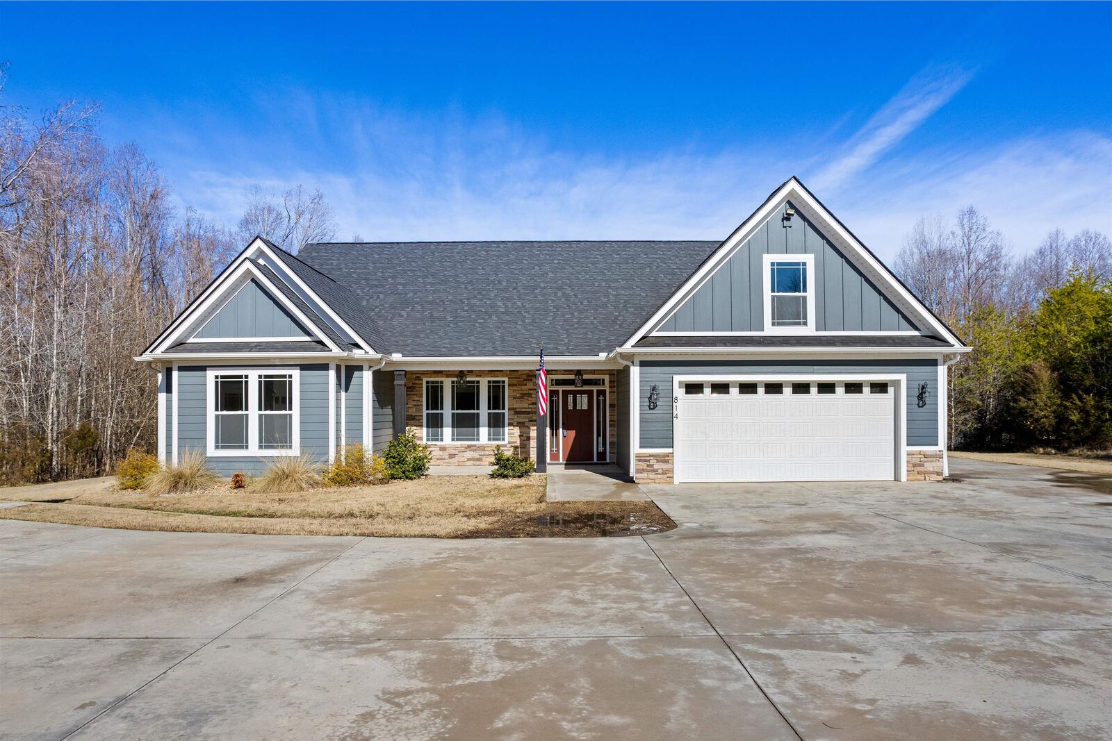 Property Photo: 814 Campobello Gramling School Road SC 29322