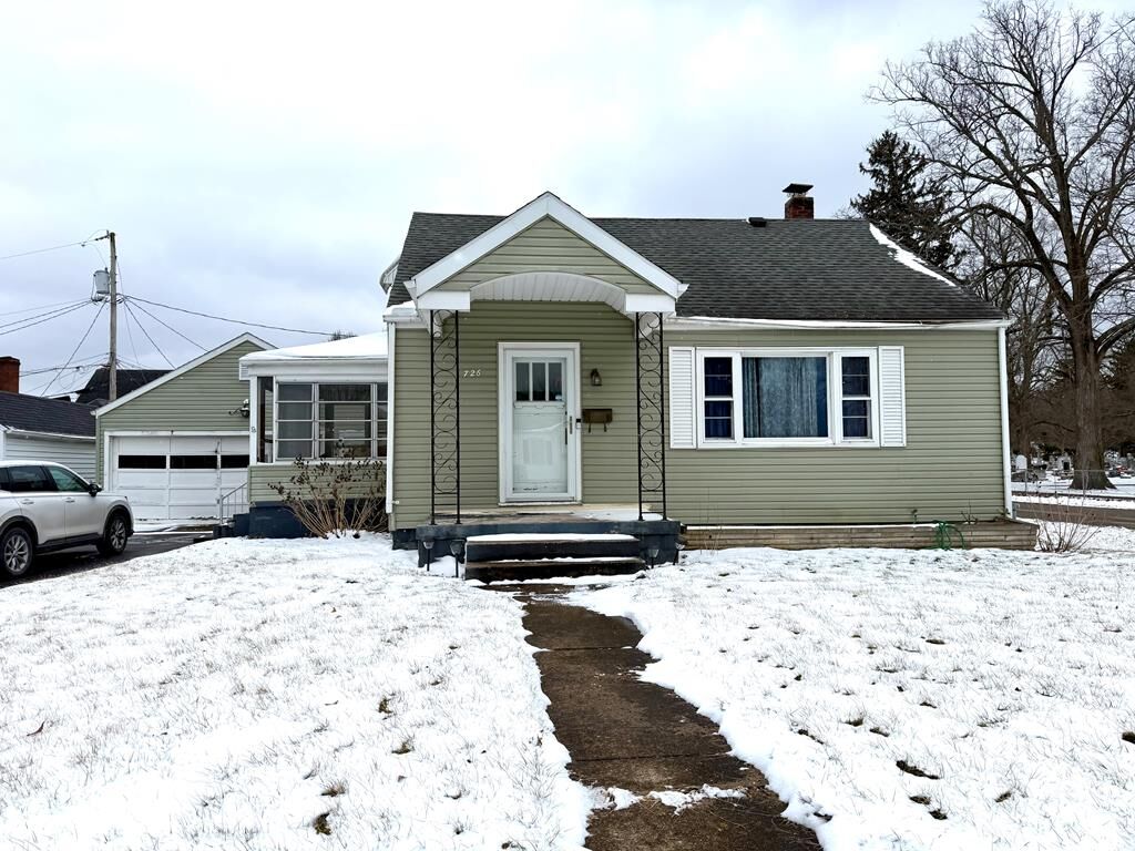Property Photo: 726 Beechwood Street OH 45601