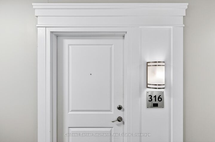 Property Photo:  1077 Gordon Street 316  ON N1G 0E8 