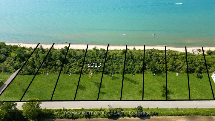 7027 Blue Coast Heights — photo 1