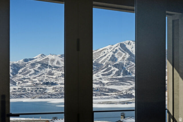 Property Photo:  11742 N Shoreline Dr  UT 84036 