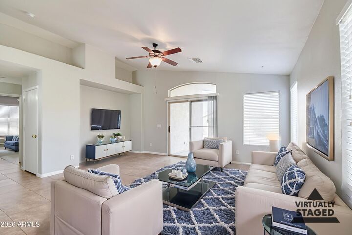 Property Photo: 3126 E Desert Lane AZ 85234