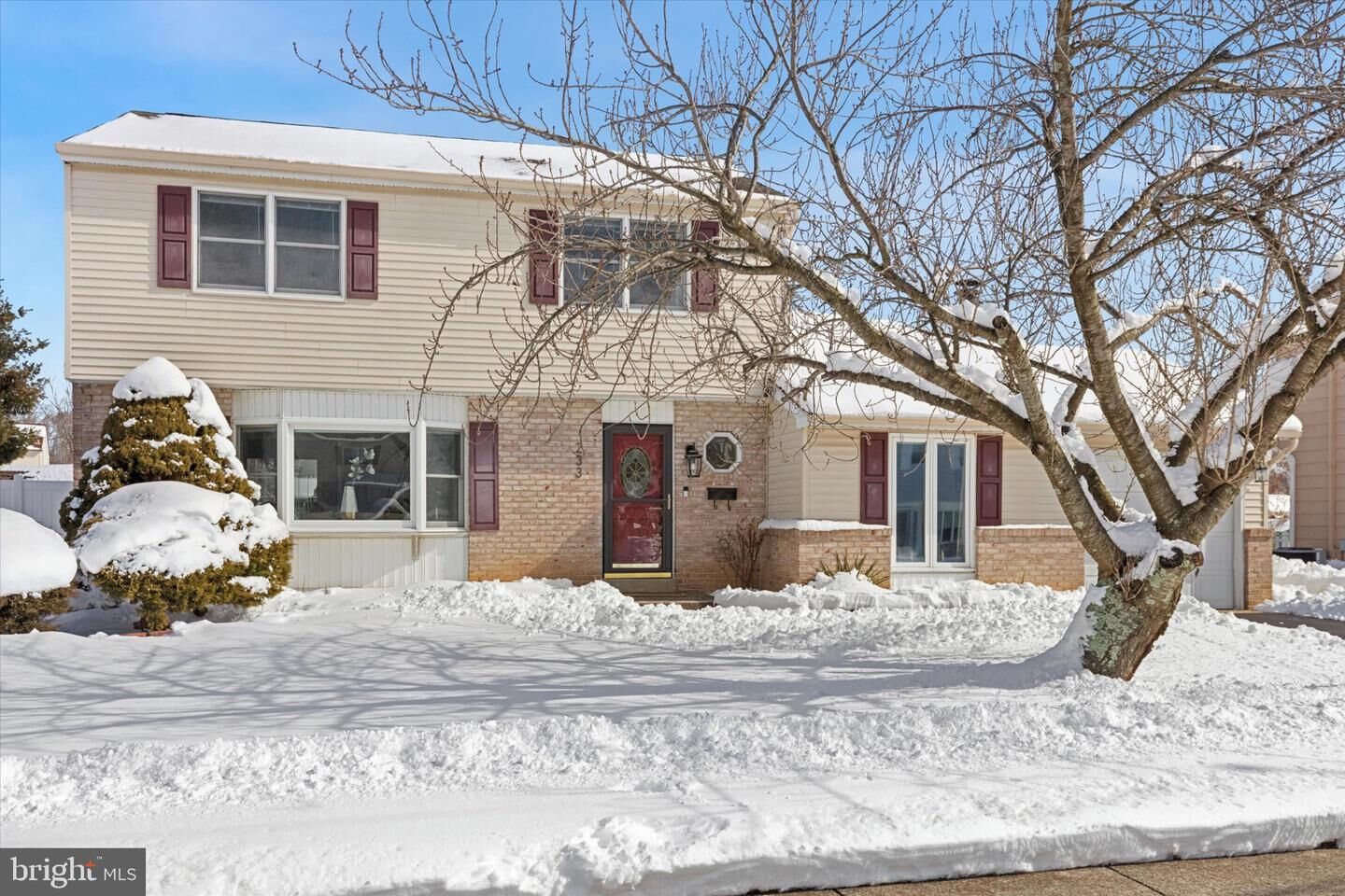 Property Photo:  233 Sharpless Road  PA 18966 