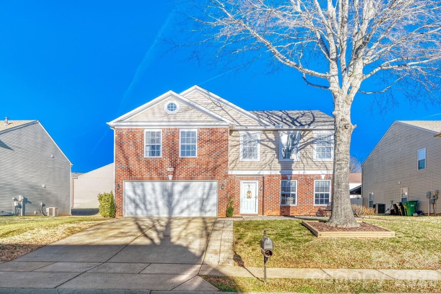 Property Photo:  148 Farm Springs Drive  NC 28120 
