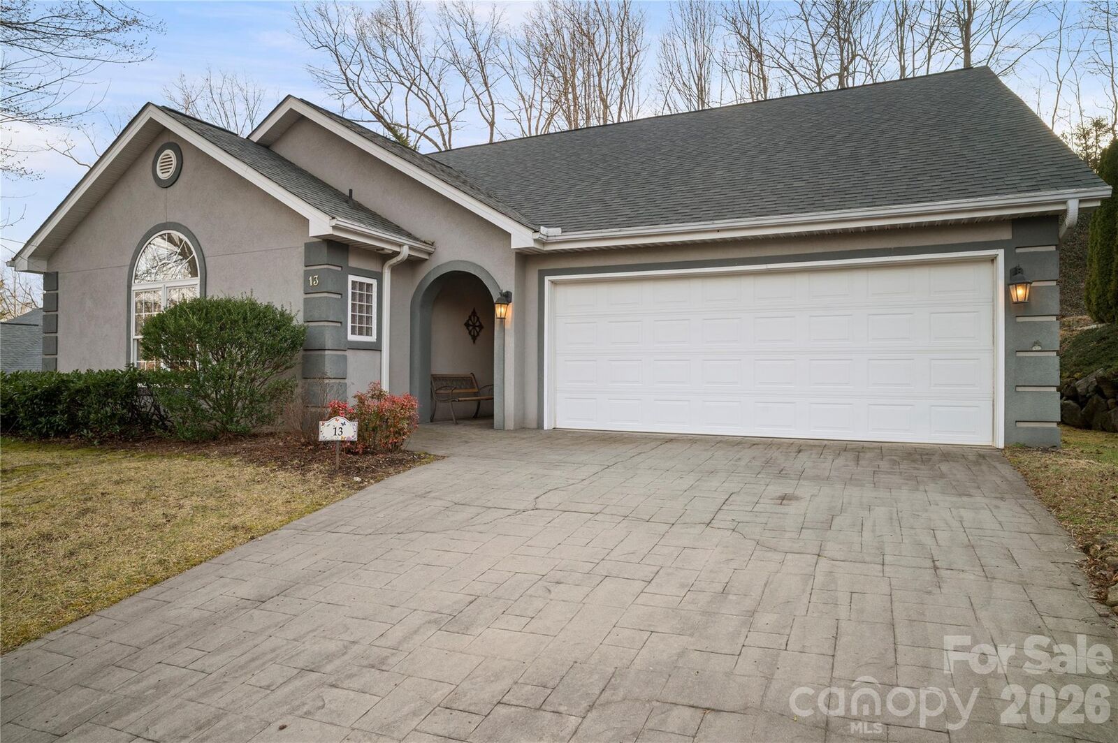 Property Photo: 13 Stonebridge Drive NC 28805