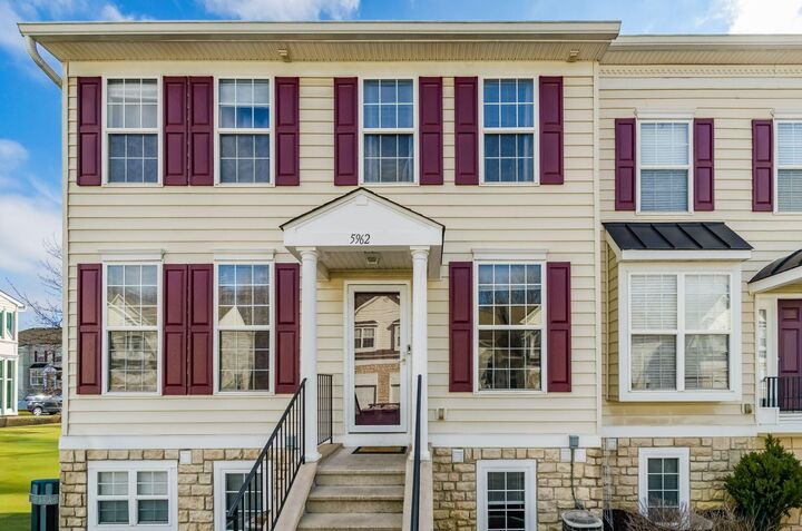 Property Photo: 5962 Thunder Gulch Drive OH 43054