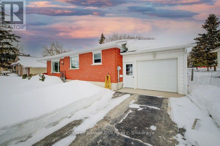 Photo de la propriété:  185 Miller Street  ON N0G 2L3 