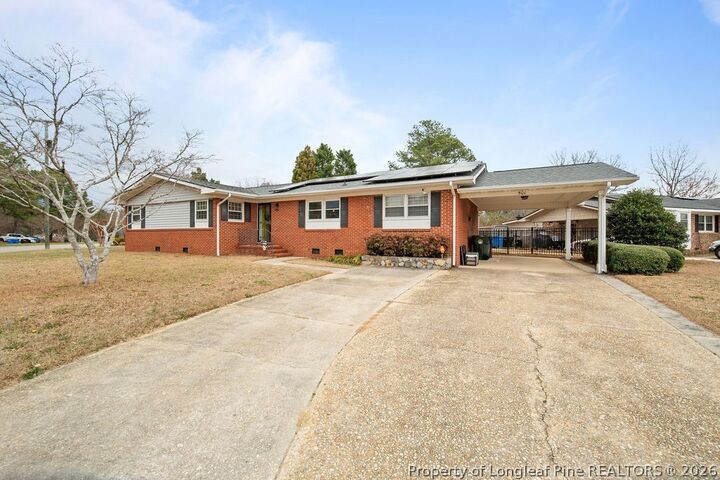 Property Photo:  501 Lennox Drive  NC 28303 