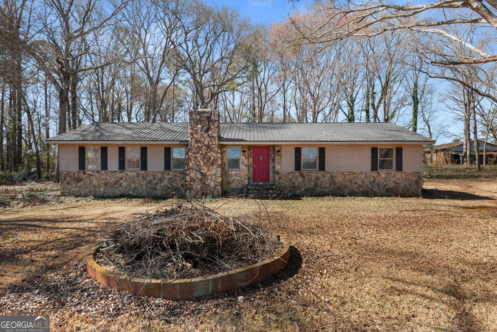 Property Photo:  1049 Highway 36 E  GA 30233 