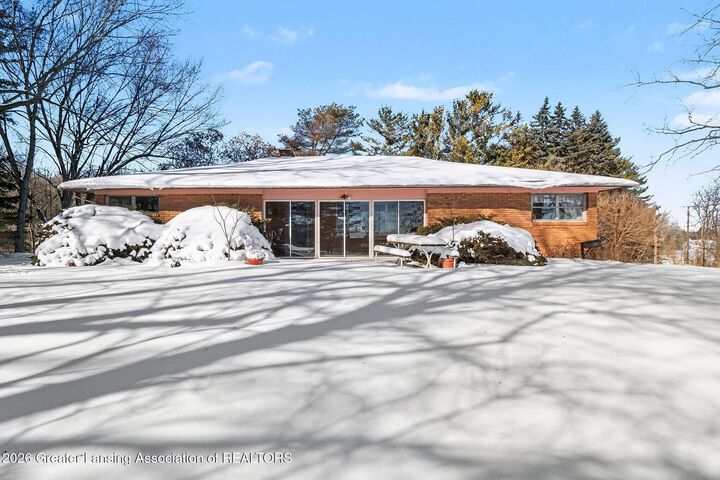 Property Photo:  6951 Seabury Road  MI 48444 