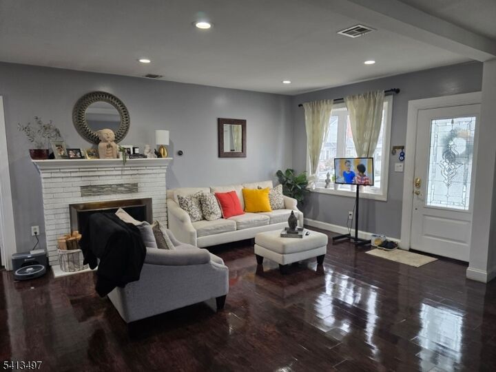 Property Photo: 109 Bradley Ave NJ 07621