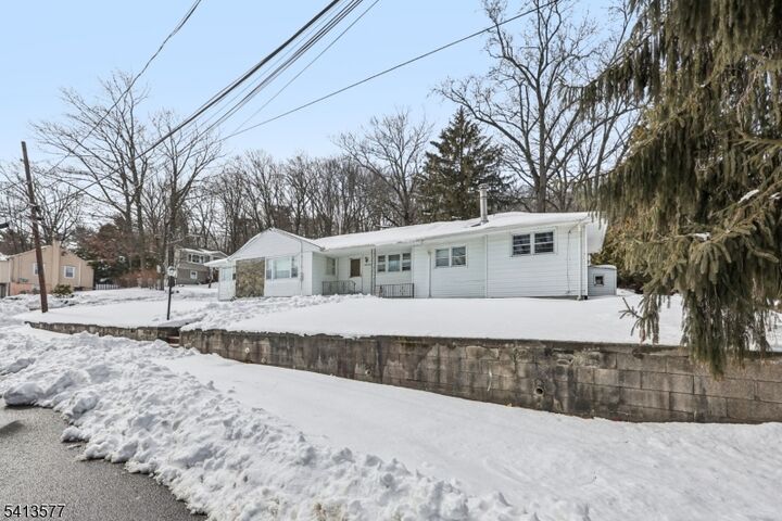 Property Photo:  33 Lotz St  NJ 07508 