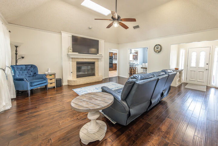 Property Photo:  8303 Trenton Avenue  TX 79424 