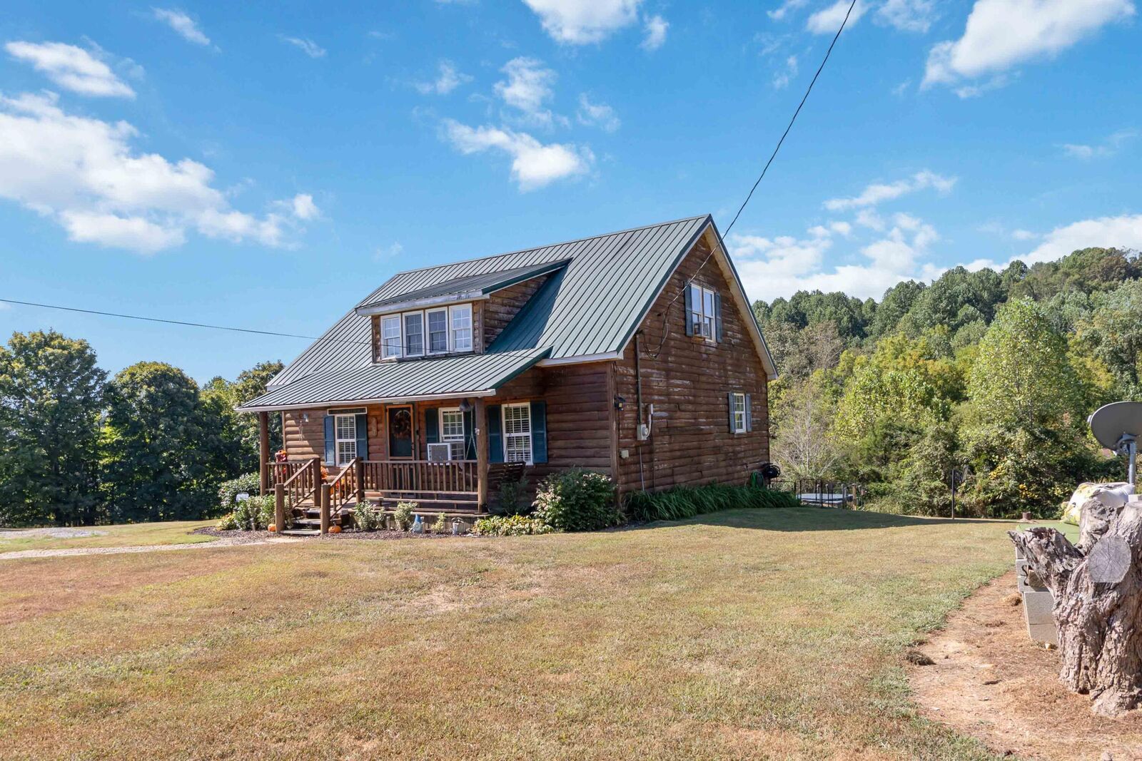 Property Photo:  9701 Saloma Road  KY 42718 
