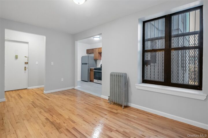 Property Photo:  2410 Davidson Avenue B5  NY 10468 