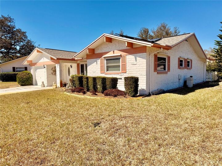 Property Photo:  2309 Forecastle Drive  FL 34685 