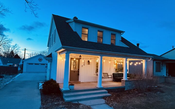 Property Photo: 548 Pine St WI 53085