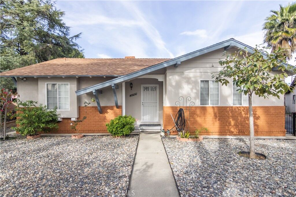 Property Photo:  20929 Cantara  CA 91304 